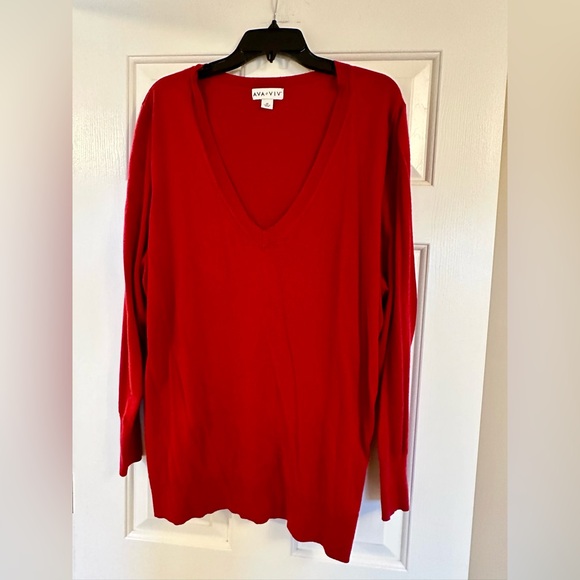 Gorgeous red v-neck sweater - Picture 1 of 4